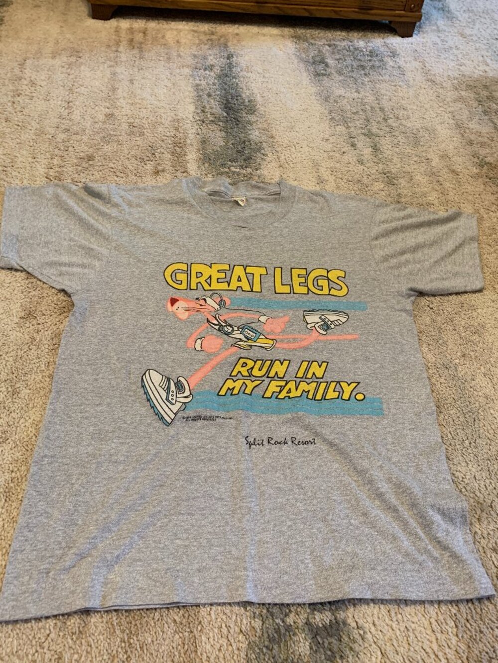 Vintage 1989 Pink Panther Gray T-Shirt Split Rock Resort Pocono Mountains PA